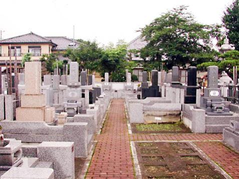 龍福寺墓苑