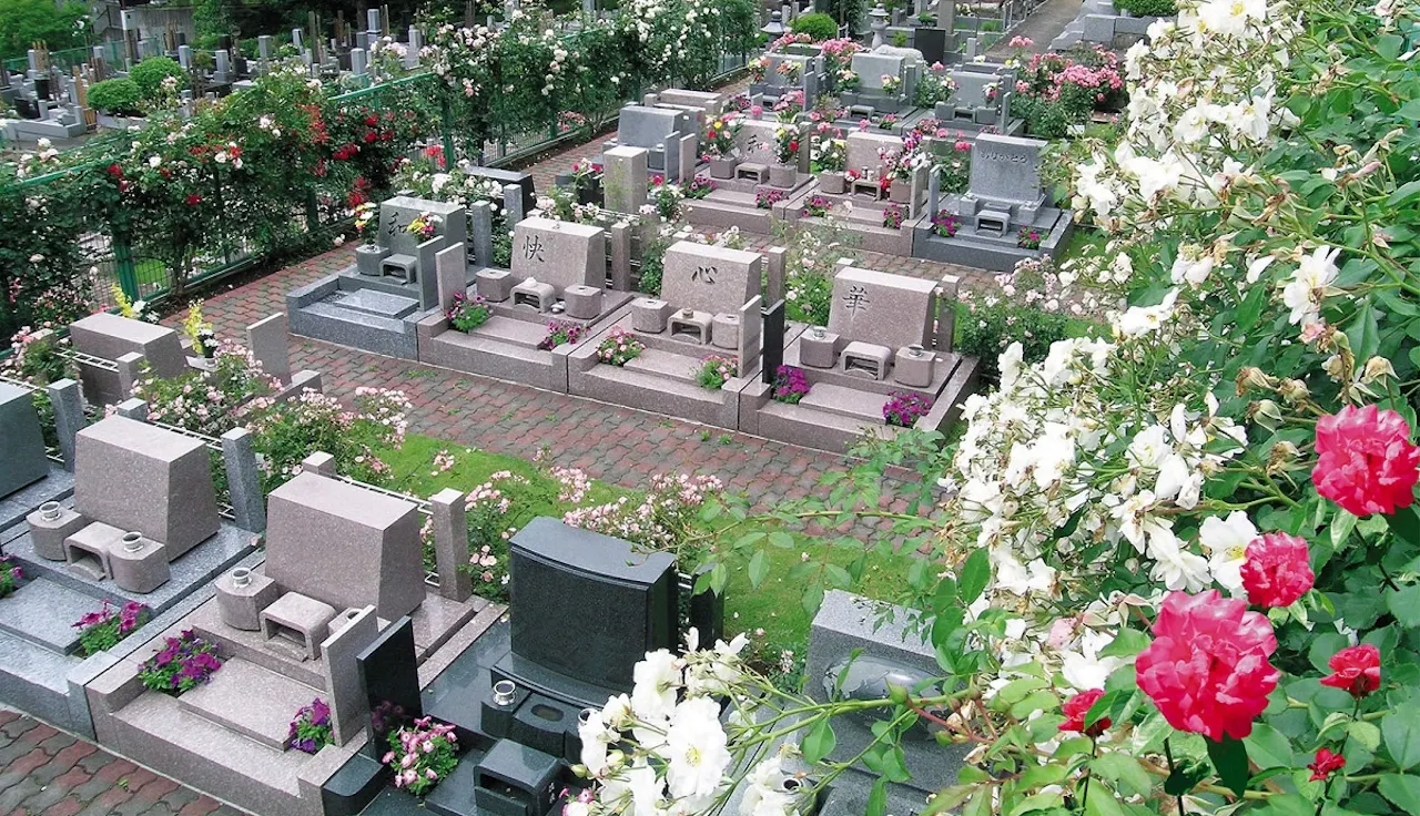 西東京墓苑(八王子市)の樹木葬