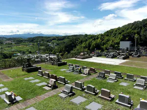 ゆぎ霊苑(八王子市)の霊園