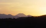 ゆぎ霊苑 富士山の眺望（夕暮れ）