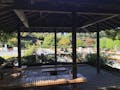 東京霊園 特別墓域「もみじ苑」　日本庭園を思わせる東屋からの風景