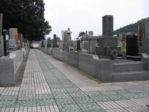 城山湖霊園