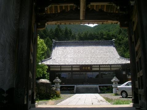 龍峰寺霊園