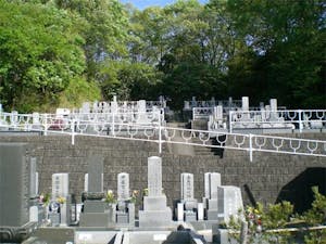 常徳寺泊山墓苑の画像