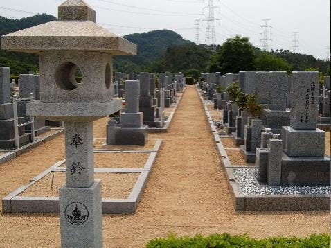 桃山聖地霊園