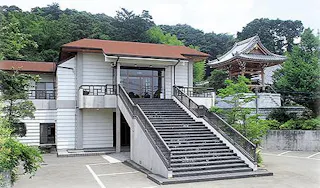 岩子墓苑