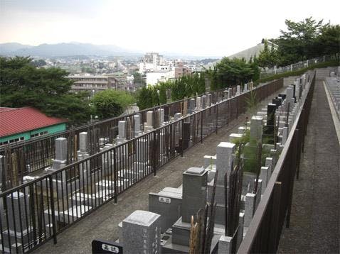 大泉寺墓所