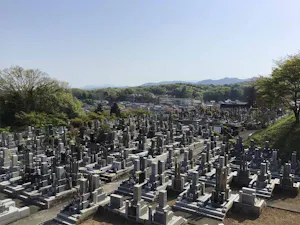 萩霊園(川口町)の霊園
