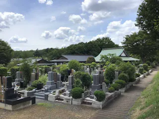 まや霊園