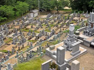 憩いの森墓園