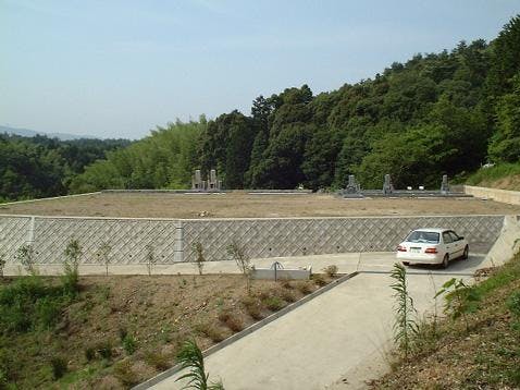 仙洞長岡霊苑の画像