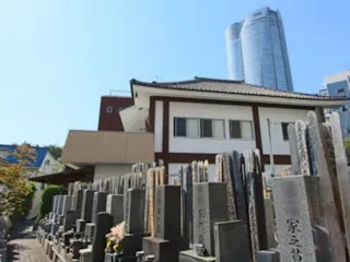 長耀寺墓苑