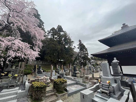 時宗総本山 遊行寺墓苑