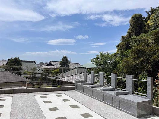 時宗総本山 遊行寺墓苑