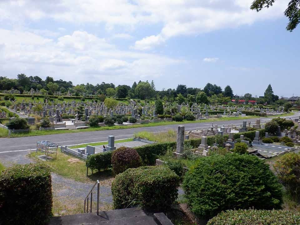 大阪市設 服部霊園