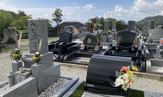 西宮市営 白水峡公園墓地