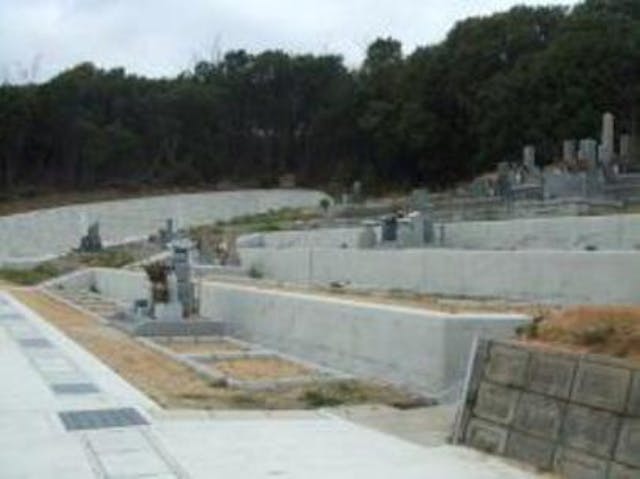 淡路市営 室津墓地