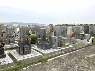 伊丹市営 神津墓地