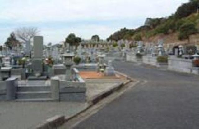 宍粟市営 福中墓地