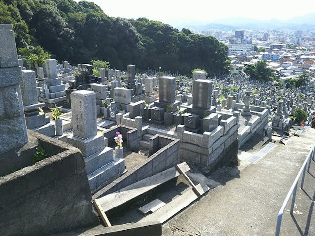 北九州市立 足立霊園