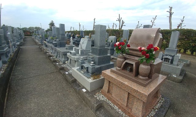 磐田市富里霊園