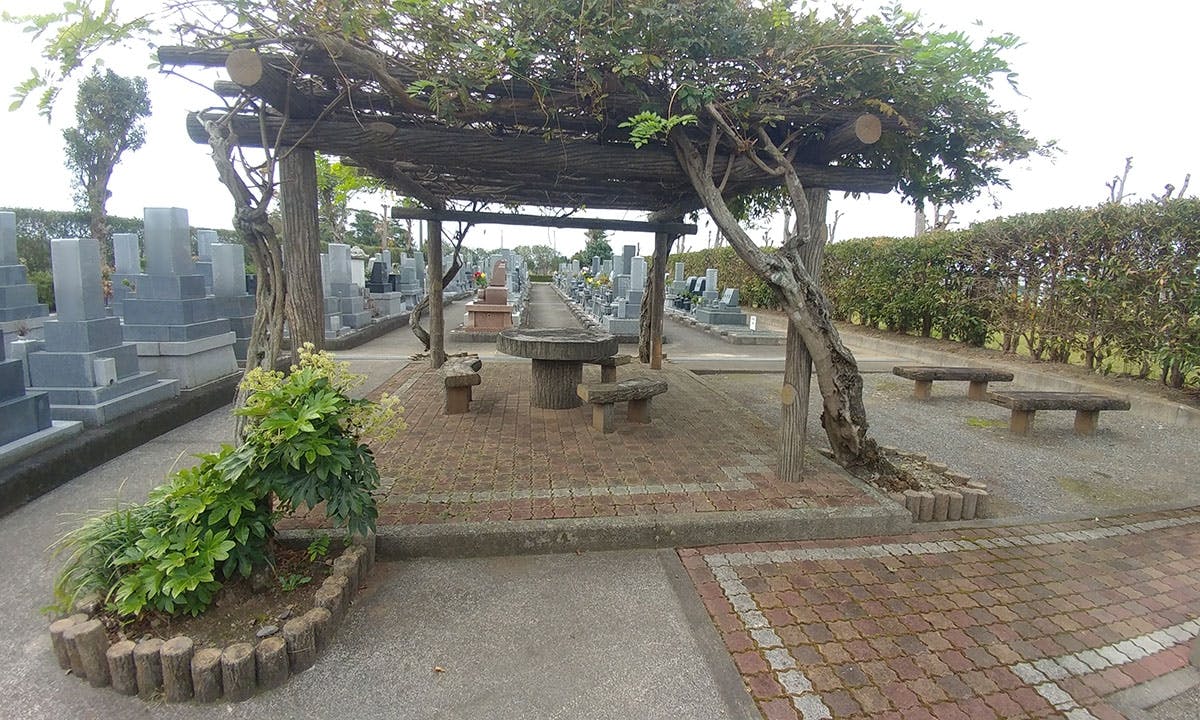 磐田市富里霊園