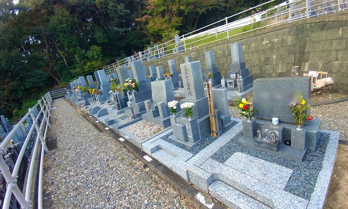 豊川市御油墓園