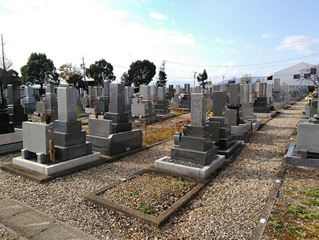 愛西市営 佐織霊園