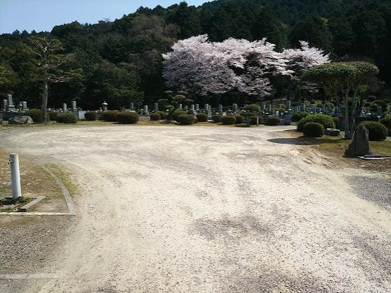 四国中央市営 桃山墓園(愛媛県四国中央市)の概要・価格・アクセス