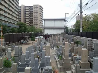 善源寺町墓地