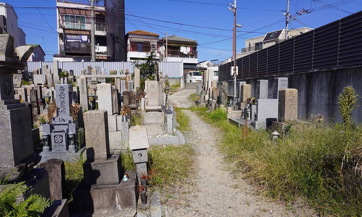 吹田市有川面墓地