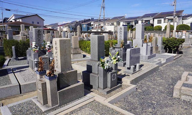 吹田市有新田墓地