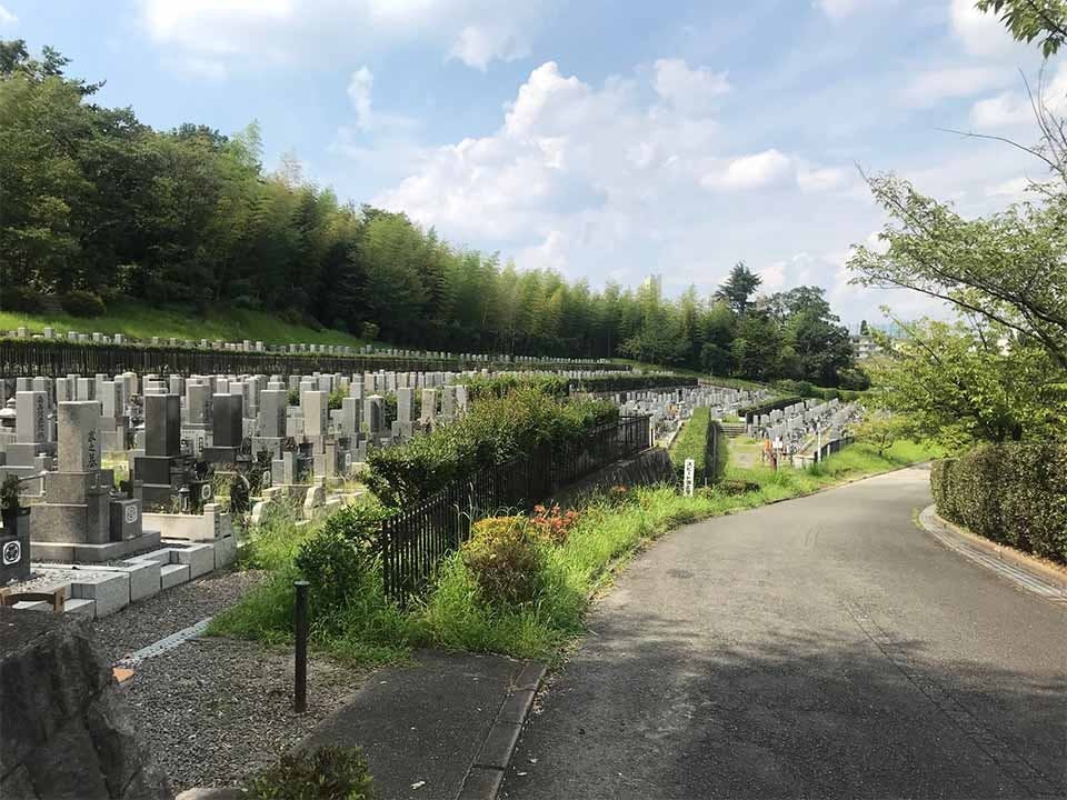 寝屋川市公園墓地