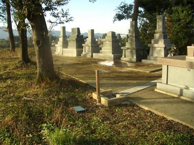 南砺市営 城端墓地