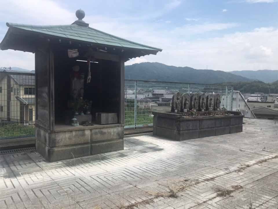 海南市営 沖野々墓地