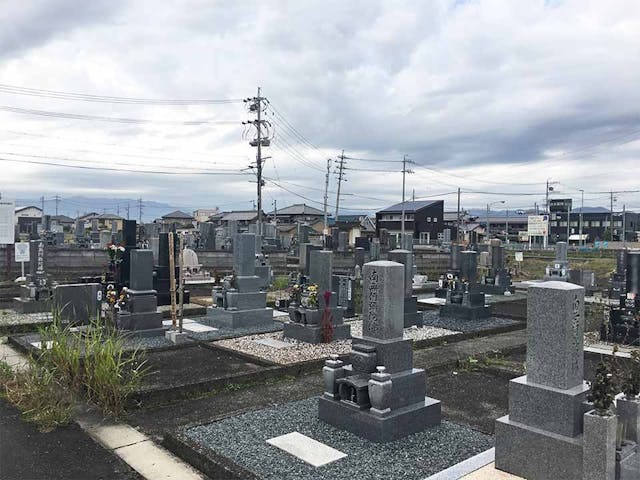 本巣市営 住吉墓地