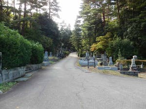 金沢市営 野田山墓地の画像