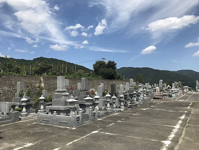 阿波市営 北正広墓地