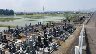 さくら市営 箱森霊園