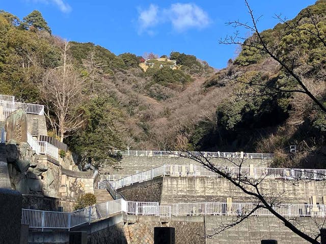 神戸市立追谷墓園