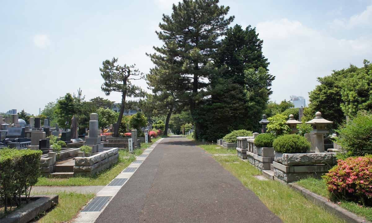 都立 青山霊園