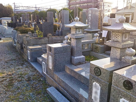 蕨市営 塚越霊園