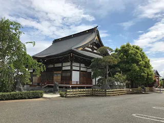 願誓寺浄苑