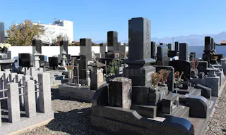 池翁寺墓地