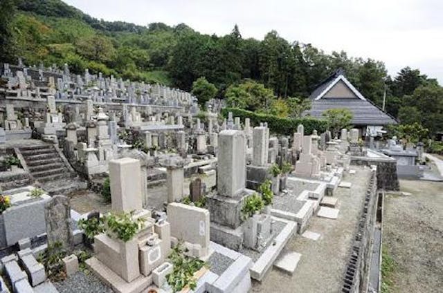徳林寺墓苑