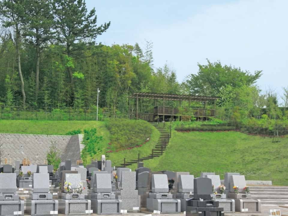 メモリアルサンステージ