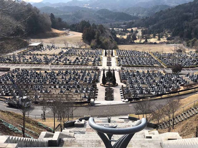 宝塚市立 宝塚すみれ墓苑