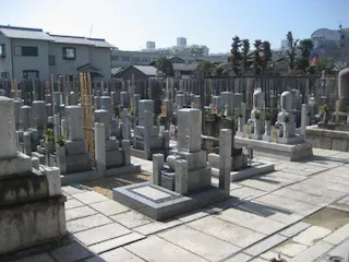 善想寺墓地