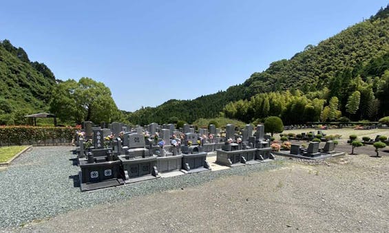 久留米中央霊園 樹木葬「悠久の苑」