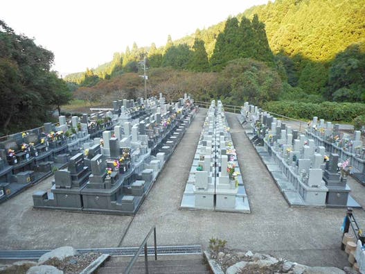 久留米中央霊園 樹木葬「悠久の苑」